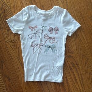 Hollister bow tee size extra small